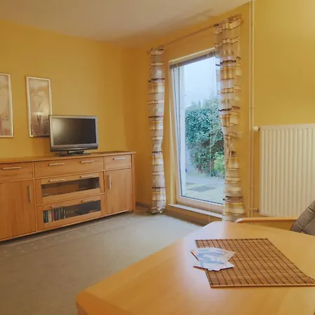 Haus Karzenburg 3 Pavillion Apartment Rostock